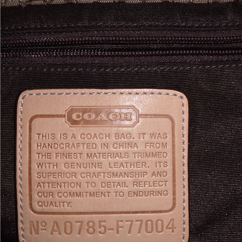 Coach Men's Olive and Tan Signature Messenger Bag - Picture 12 of 16